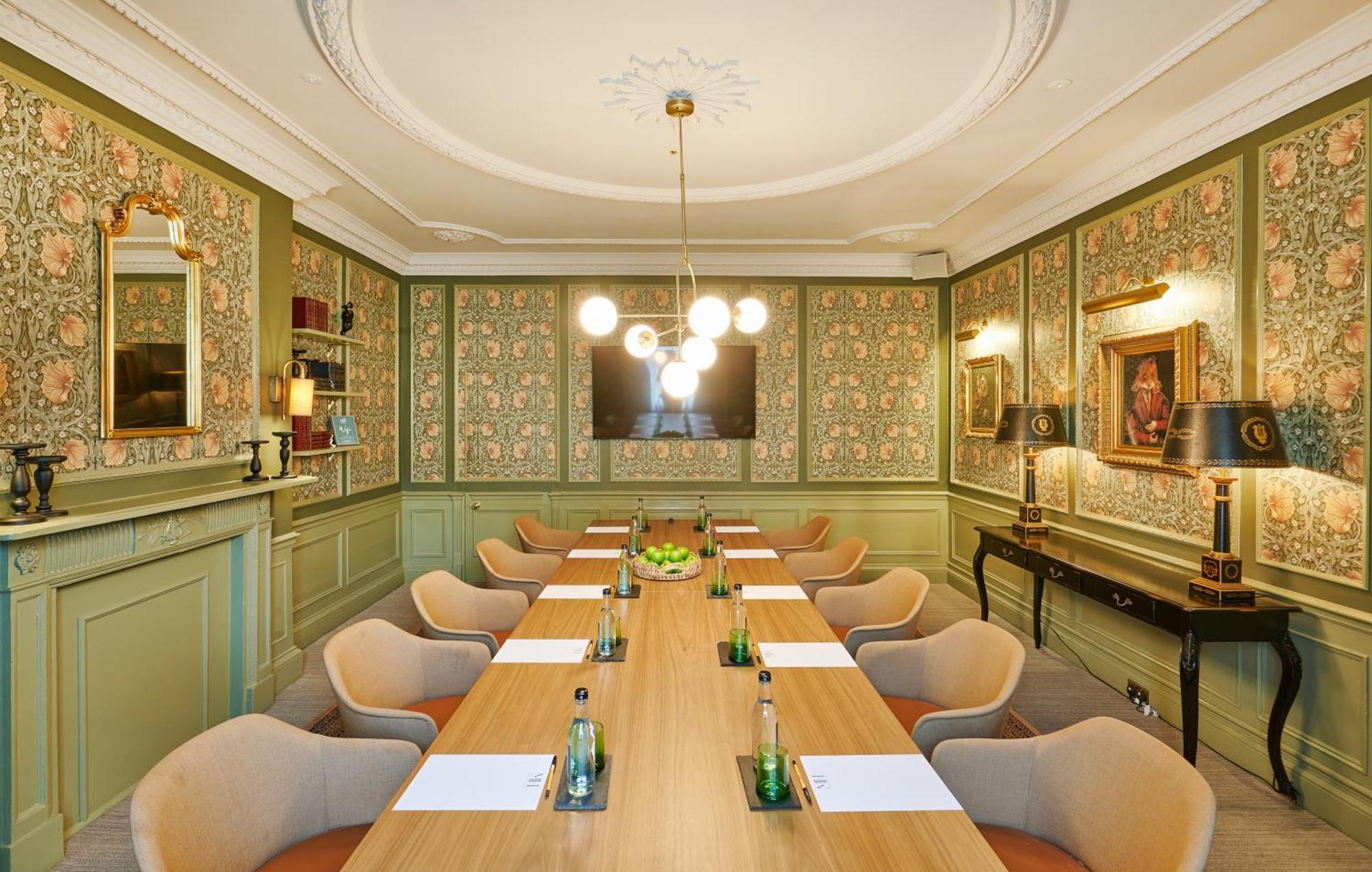 Milford Hall Солсбери Экстерьер фото