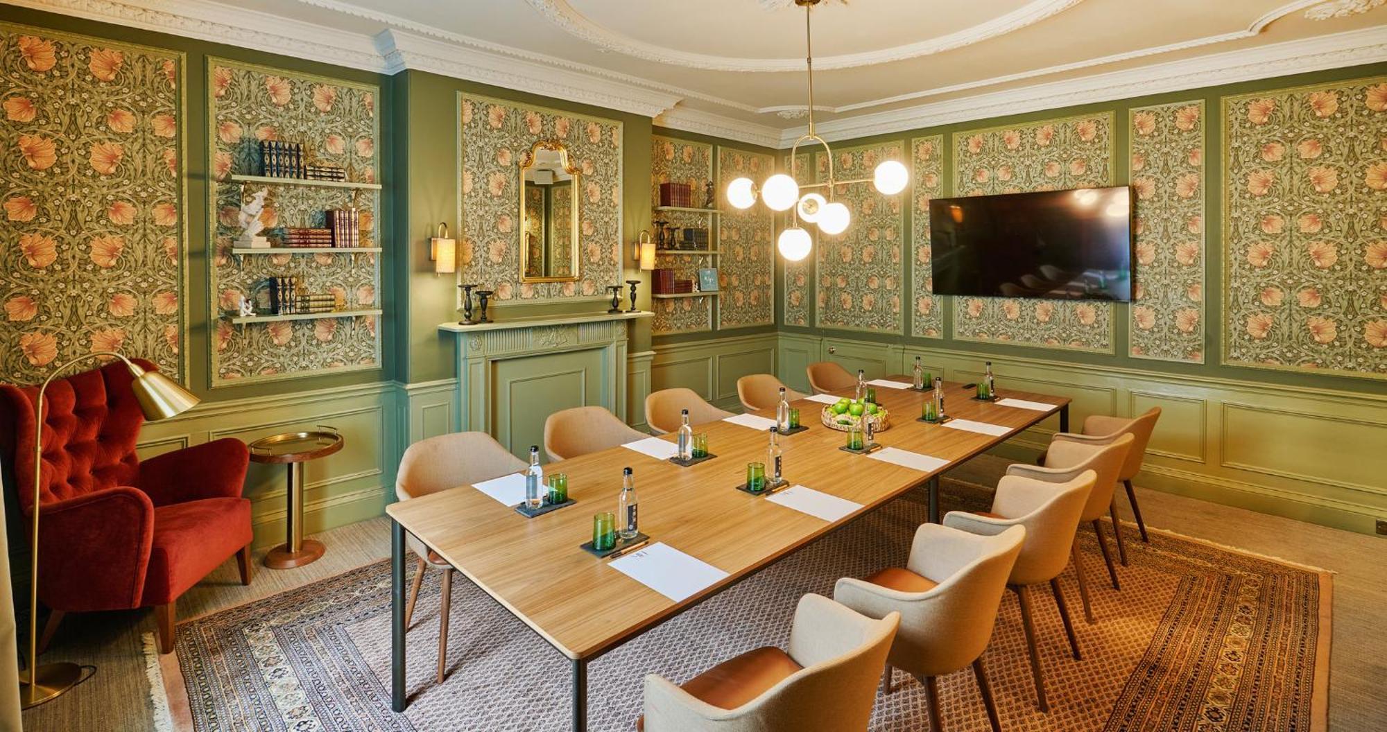 Milford Hall Солсбери Экстерьер фото